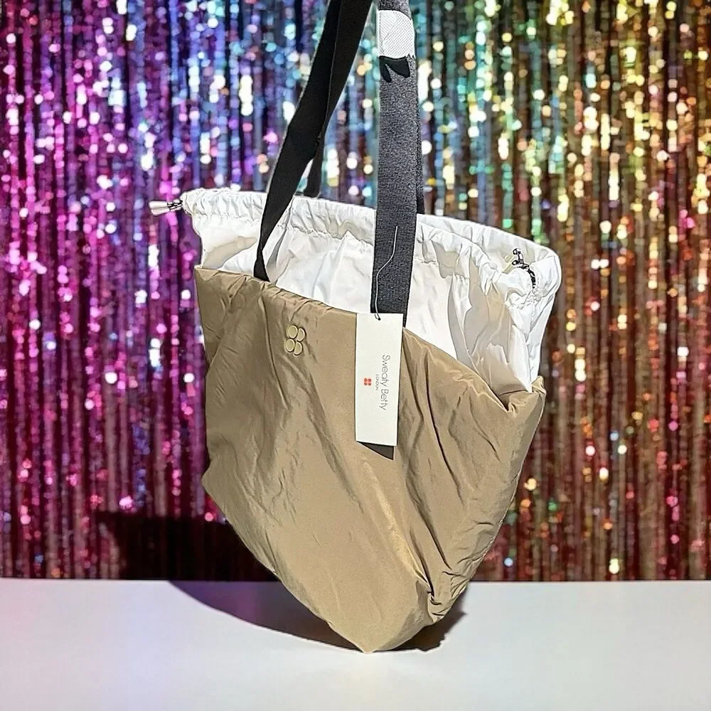 Sweaty Betty Colour Pop Gym Bag in Moss Green NWT